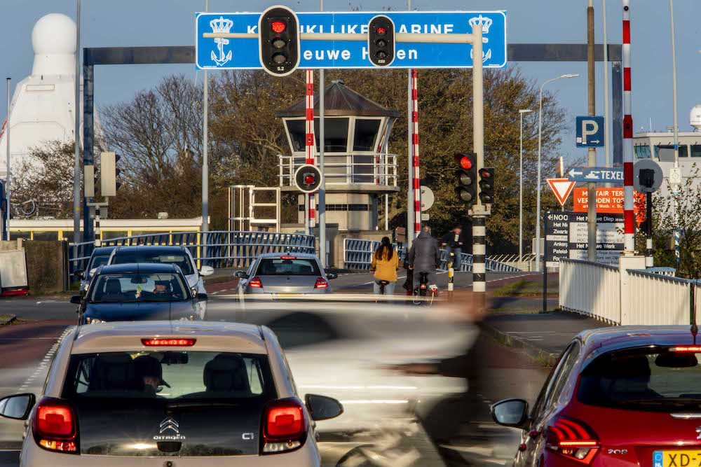 Verkeer Moormanbrug-PVA08373.jpg